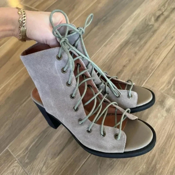 JEFFREY CAMPBELL x FREE PEOPLE Minimal Lace-Up Heels - Picture 9 of 11